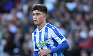 Sheffield Wednesday gửi yêu cầu đặc biệt, muốn Man Utd chốt tương lai 'sao mai' Harry Amass