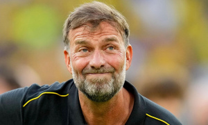 Hoeness: Klopp sinh ra để đứng đường biên, không ở lại Red Bull lâu dài