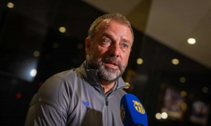 Hansi Flick tán dương Chelsea 'mạnh nhất thế giới', hé lộ kế hoạch sử dụng Raphinha