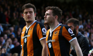 Andy Robertson công khai ca ngợi Harry Maguire, tiết lộ tình bạn đặc biệt bất chấp kình địch