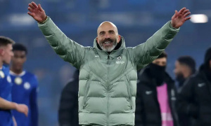 Jamie Carragher hết lời khen ngợi Enzo Maresca sau màn hủy diệt Barcelona