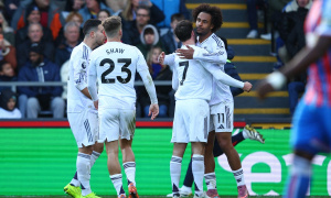 Joshua Zirkzee phá dớp sau 24 trận tịt ngòi: 'Phần thưởng cho sự kiên nhẫn'