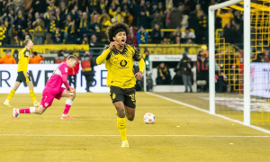 Arsenal quyết đấu Chelsea và MU, chi 80 triệu euro kích nổ 'bom tấn' Karim Adeyemi