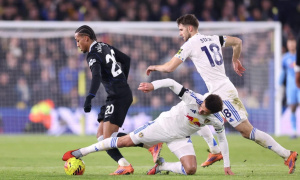 Chelsea thảm bại: Enzo Maresca phản ứng gắt với học trò