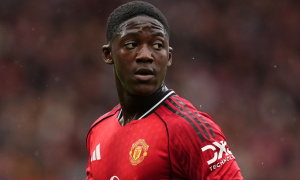 Real Madrid và Barcelona tranh giành tiền vệ Kobbie Mainoo của Manchester United