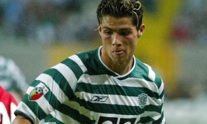 Ronaldo suýt gia nhập Chelsea với giá 3,5 triệu euro: Hành trình sự nghiệp đổi thay