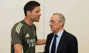 Florentino Perez động viên Xabi Alonso trước trận đại chiến với Man City: Cuộc chiến sinh tử tại Champions League