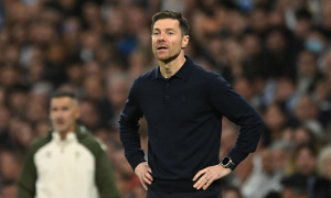 Real Madrid đoàn kết cứu thầy Alonso, quyết tâm thắng Deportivo Alaves