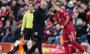 Peter Moore cảnh báo Salah: 'Huấn luyện viên luôn là người chiến thắng'