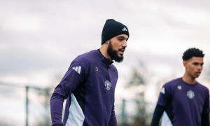 Vụ Noussair Mazraoui: Manchester United chính thức kiện lên FIFA