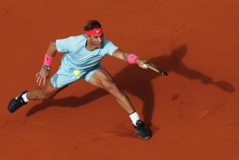 Nadal lần thứ 14 vào tứ kết Pháp mở rộng