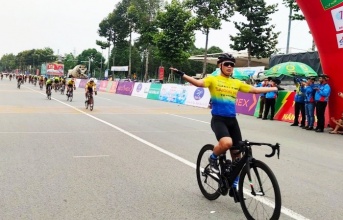 Kết thúc giải xe đạp truyền hình Bình Dương: Thanh niên Hóc Môn giành áo vàng chung cuộc