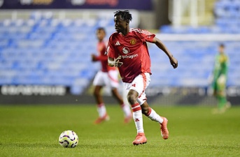 Sekou Kone: Lời giải bất ngờ cho bài toán tiền vệ của Man United?