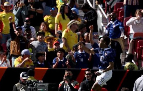 Chấm điểm tuyển Pháp: Desire Doue rực sáng, Kante vẫn bền bỉ