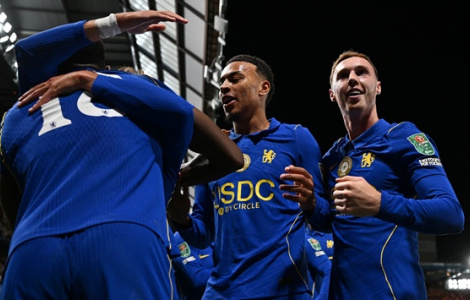 Chấm điểm Chelsea: Rogers 4 kiến tạo, Palmer điểm 9