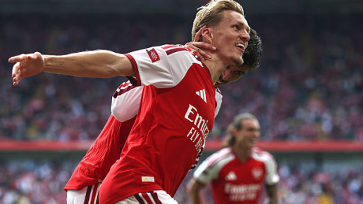 Chấm điểm Arsenal: Tân binh thăng hoa; Xứng danh nhạc trưởng