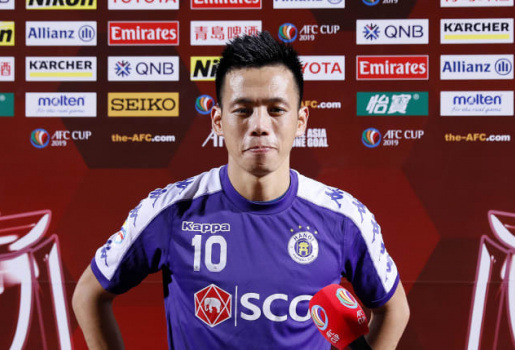 Trang chủ AFC: Văn Quyết - người hùng mang chiến thắng tặng NHM Hà Nội