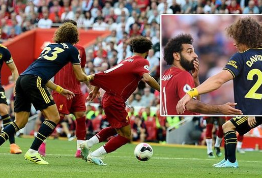 David Luiz xin lỗi NHM, 2 sao Arsenal nói lời khiến fan sục sôi