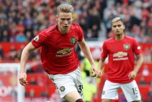 Luận Man Utd: Có thắng, đừng vội vui