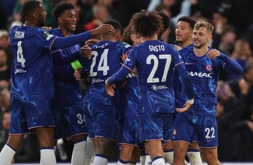 Chelsea 1-0 Djurgarden: Dewsbury-Hall tỏa sáng; Giật vé vào chung kết