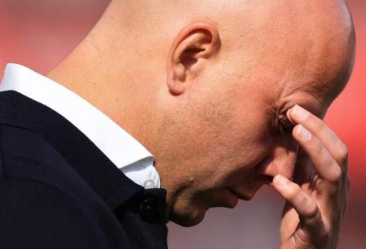 Những vấn đề cấp bách cần Arne Slot giải quyết tại Liverpool