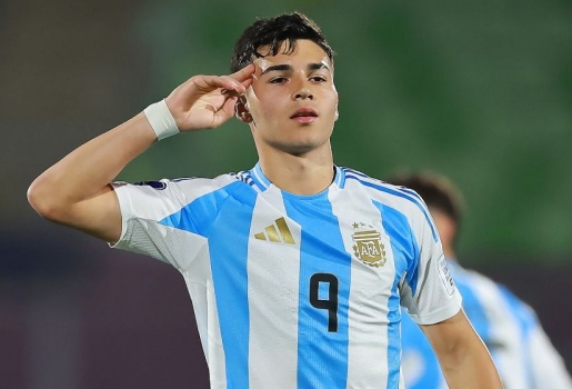 Argentina đè bẹp Australia, giành vé vào vòng 16 đội U20 World Cup