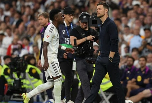 Sau vụ Vinicius – Xabi Alonso, phòng thay đồ Real yên ả trở lại