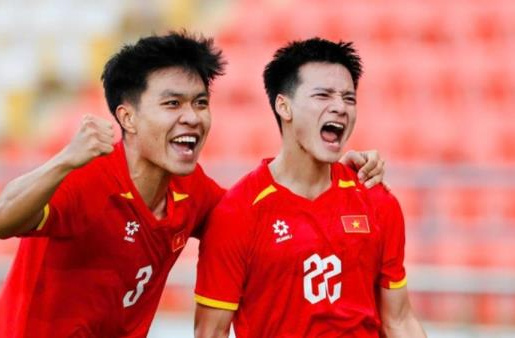 HLV McPherson khen ngợi U22 Việt Nam sau thất bại tại SEA Games 33