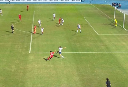 SEA Games 33: Báo Philippines thừa nhận tuyển nữ Việt Nam bị xử ép