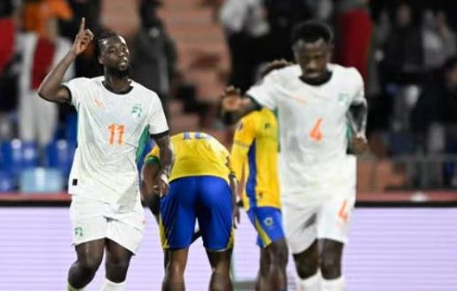 Bị dẫn 2 bàn, Bờ Biển Ngà ngược dòng hạ Gabon