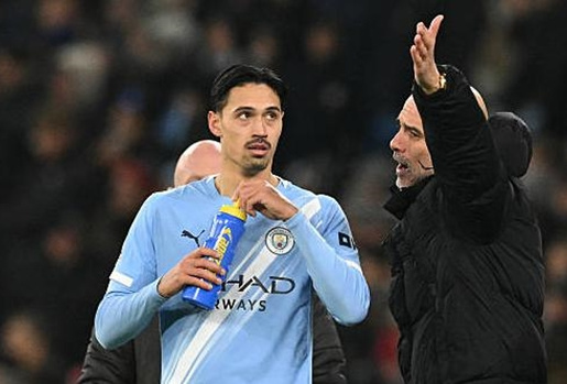 Reijnders tuyên bố cứng rắn khi Man City bị Arsenal bỏ xa 6 điểm