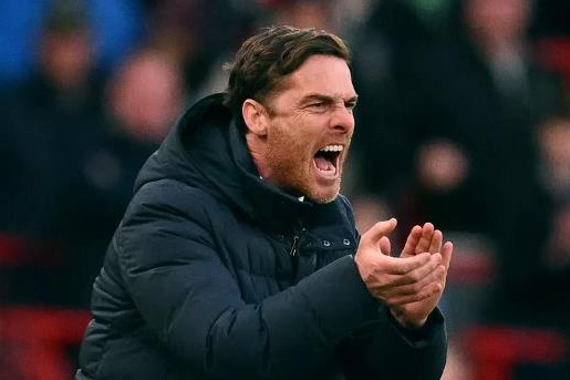 Scott Parker bật mí cách Burnley hóa giải sức mạnh Liverpool