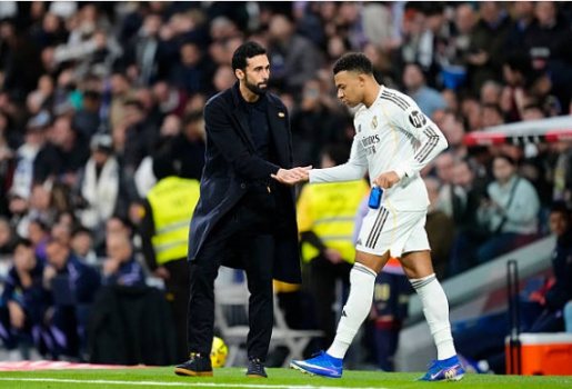 Arbeloa công bố bộ tứ quyền lực mới của Real Madrid