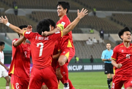 U23 Việt Nam làm gì để khoan phá 'khối bê tông' Trung Quốc?