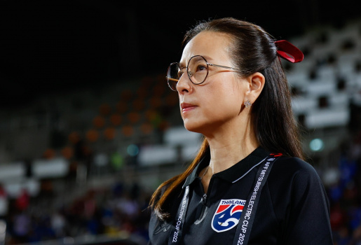 Madam Pang cải tổ Thai League sau nỗi đau thua ngược Việt Nam