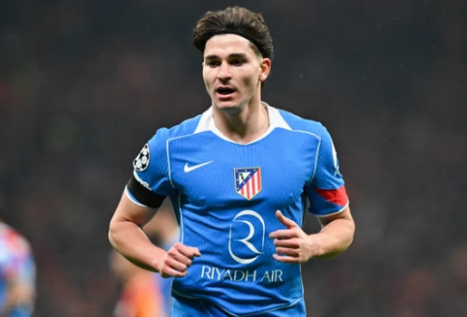 Arsenal đấu Chelsea thương vụ Julian Alvarez giá 80 triệu