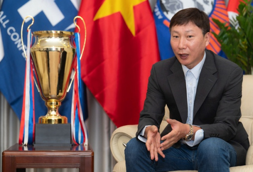 HLV Kim nêu chìa khóa giúp U23 Việt Nam hạ Hàn Quốc