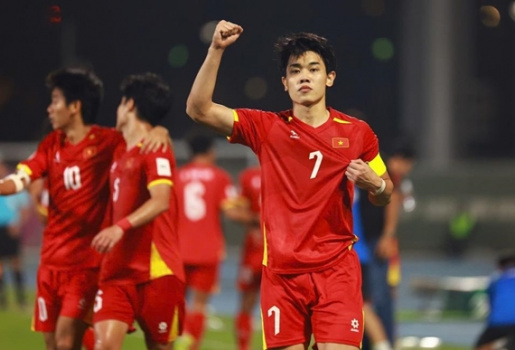 Điểm tin bóng đá Việt Nam 28/1: Đình Bắc được J-League săn đón; 3 sao U23 Việt Nam tới Ninh Bình