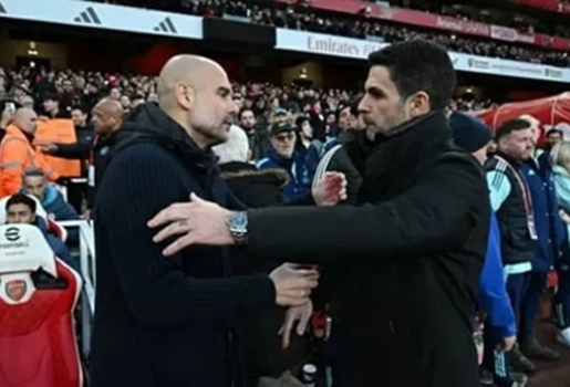 Arteta bình thản trước đòn tâm lý của Pep