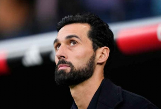 Arbeloa kỳ vọng CĐV sát cánh cùng Real sau cú sốc tại C1
