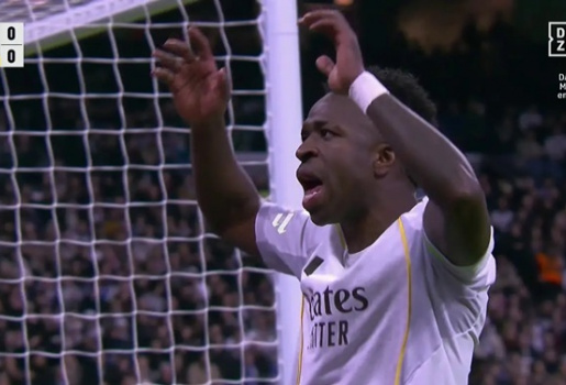Vinicius và Bellingham hứng bão chỉ trích tại Bernabeu