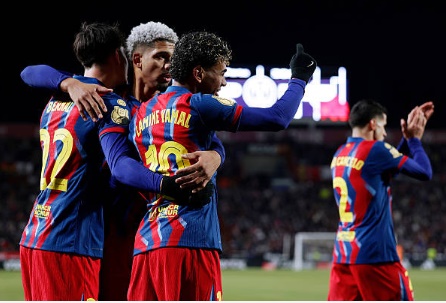 5 dấu ấn trong chiến thắng của Barca: Yamal tỏa sáng; Araujo tái xuất