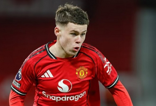 Hé lộ đãi ngộ MU dành cho Kai Rooney