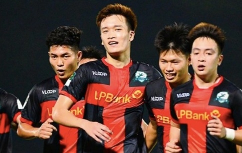 Soi trận Ninh Bình vs HAGL: Thử thách cho khối bê tông phố Núi