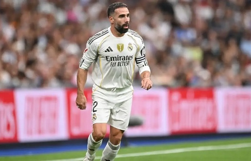 Carvajal chờ Real Madrid gia hạn hợp đồng