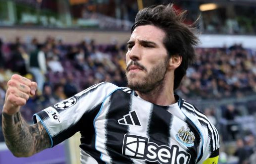 Tin đồn chuyển nhượng sáng 9/2: Man Utd nhắm Tonali; Man City quan tâm Dewsbury-Hall