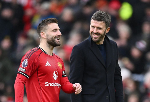 Shaw hé lộ chìa khóa giúp Carrick thăng hoa cùng MU