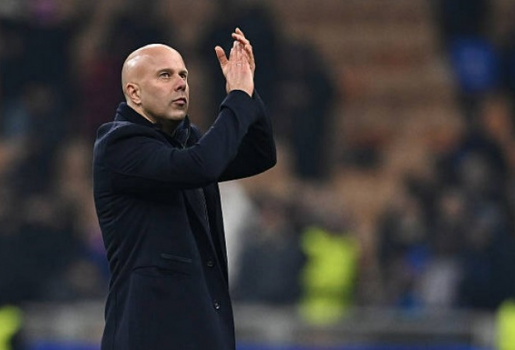 Mùa giải khốc liệt nhất sự nghiệp Arne Slot