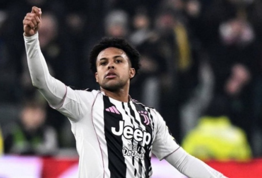 Juventus tăng lương khủng để ngăn McKennie gia nhập Milan