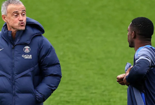 Enrique nắn gân Dembele sau phát ngôn gây tranh cãi